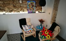 Cres Studio Till Apartment